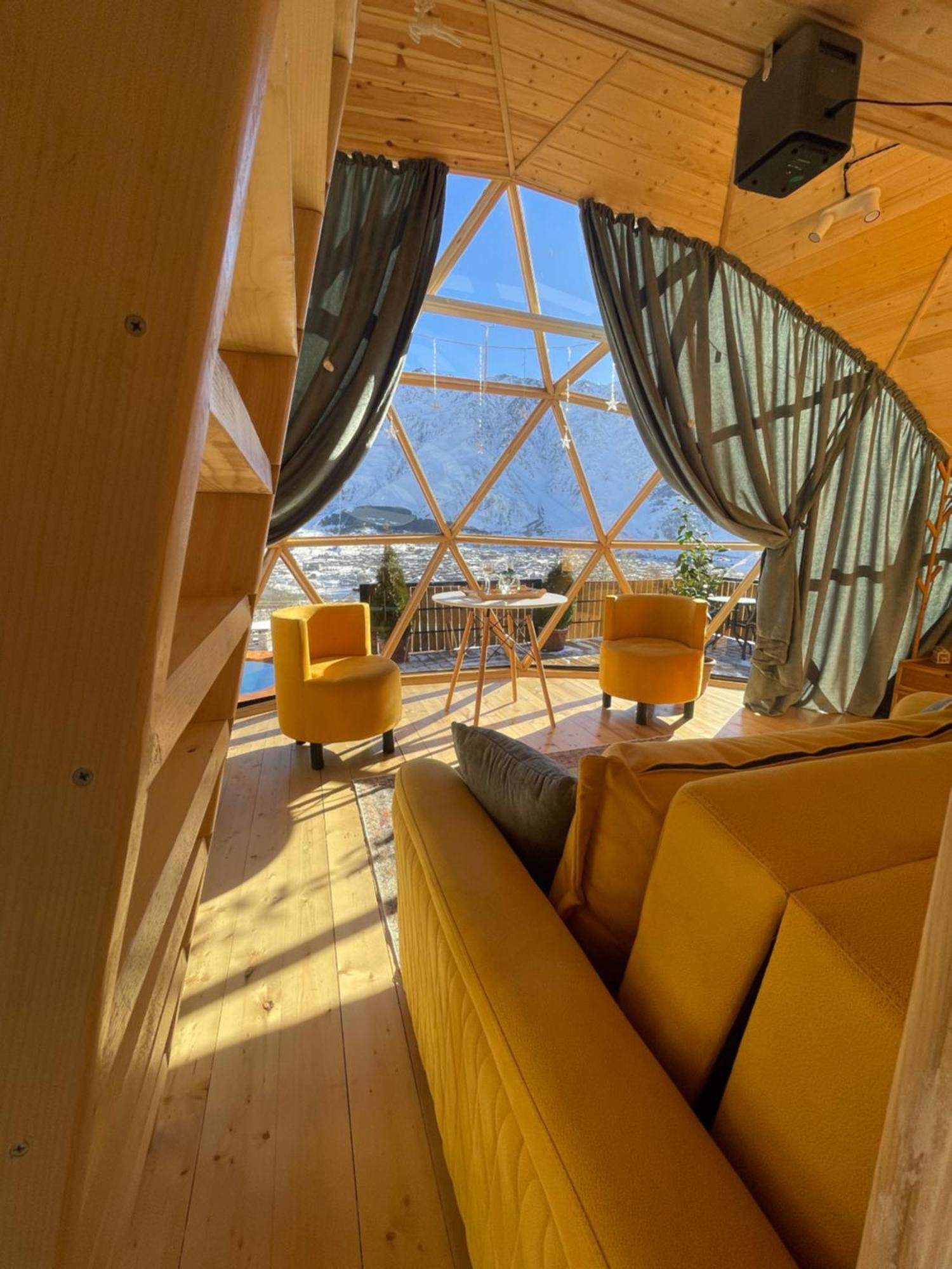 Villa Gabua Glamping à Kazbegi Extérieur photo
